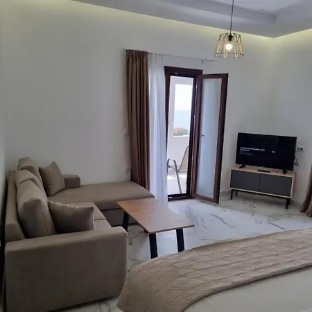 Mango مدينة سكياثوس