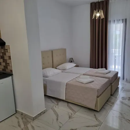 Mango 3*