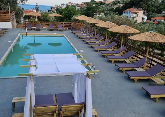 Mango 3* Skiathos by