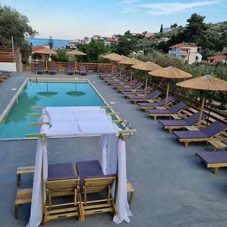 Mango 3* Skiathos-Stadt
